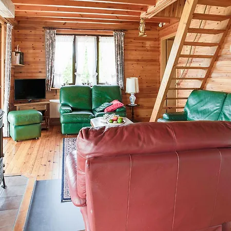 Peaceful Retreat With Sauna Vakantiehuis *