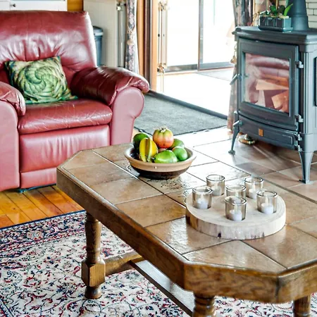 Дом отдыха Peaceful Retreat With Sauna *