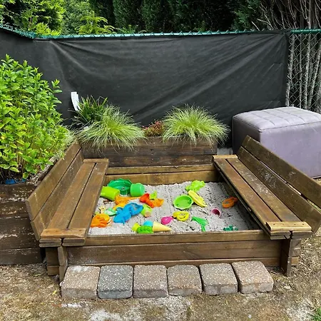 Peaceful Retreat With Sauna Feriehus Fraiture