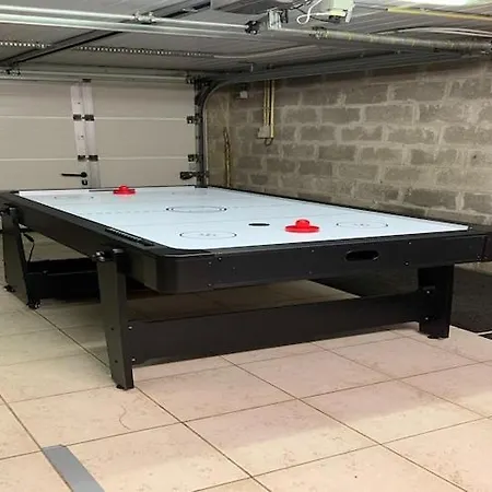 Peaceful Retreat With Sauna Feriehus